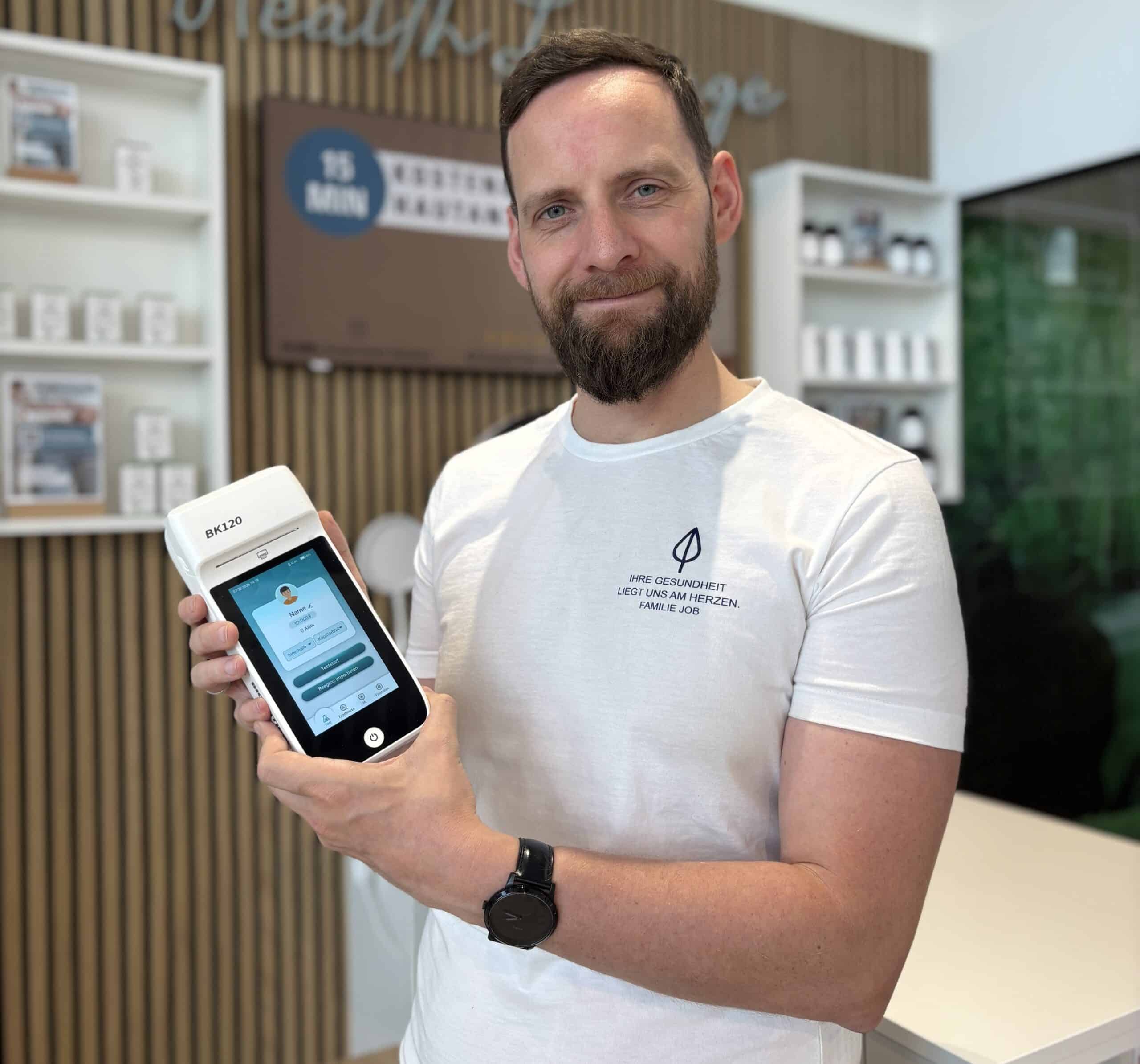 Health Checks in der Essenz Apotheke